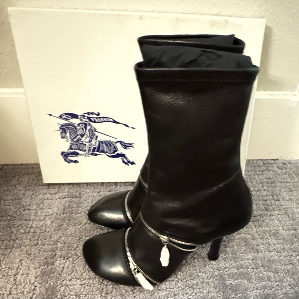 BURBERRY | PRICE FIRM💲💥
Black Leather Peep Boots 
Women’s EU 37.5 - Picture 7 of 16